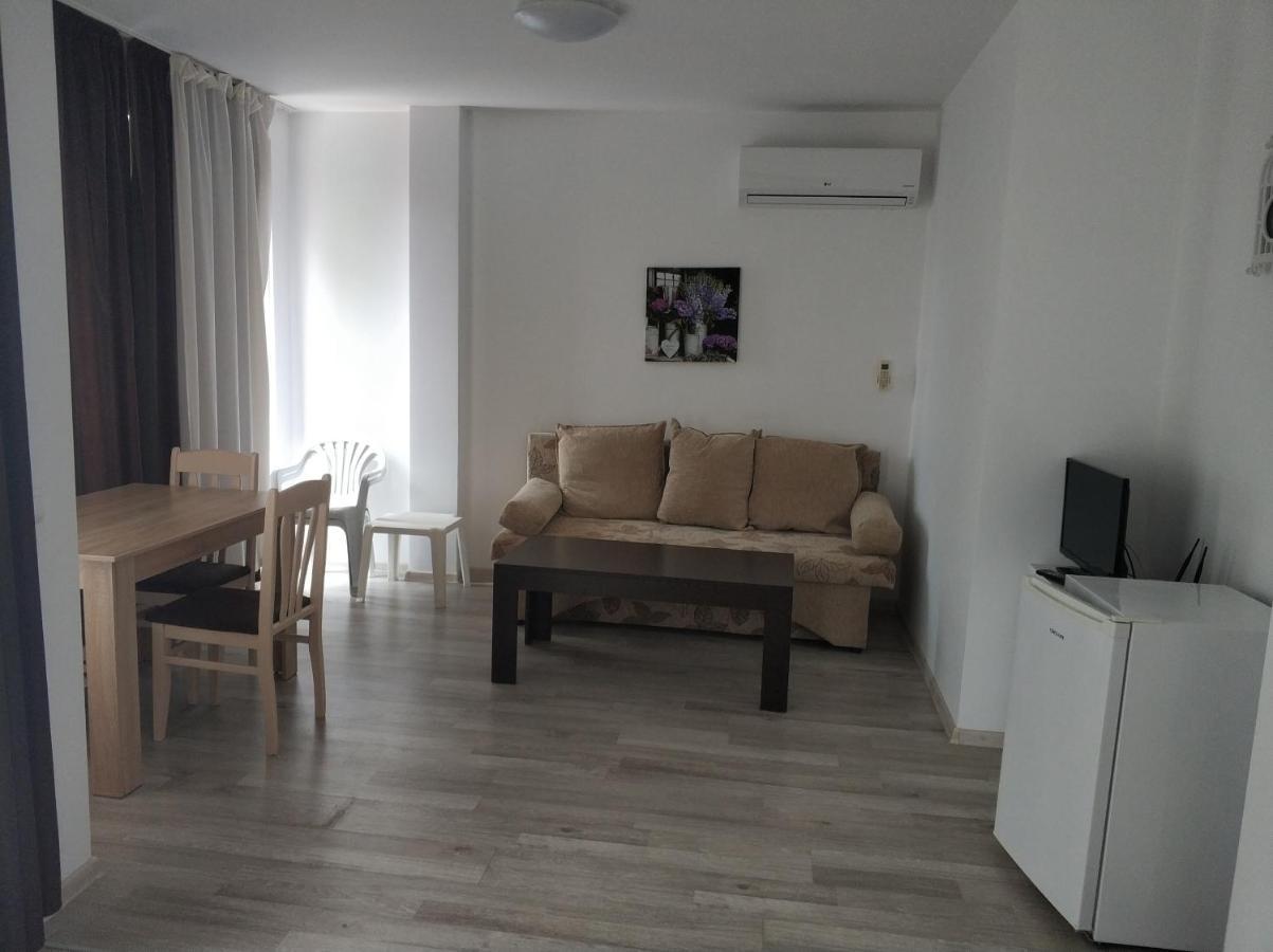 Zoleks Apartment Burgas City Exteriér fotografie