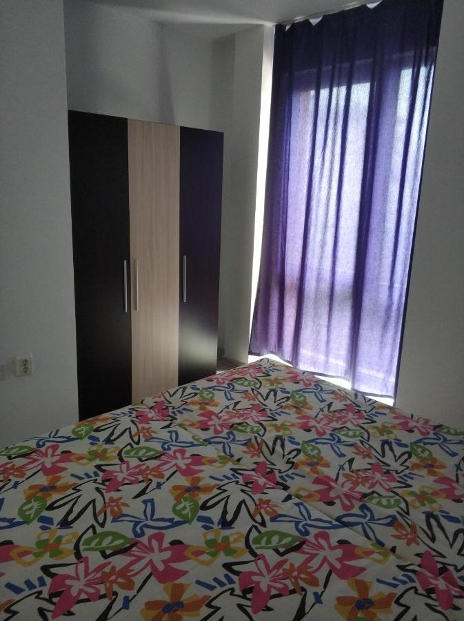 Zoleks Apartment Burgas City Exteriér fotografie
